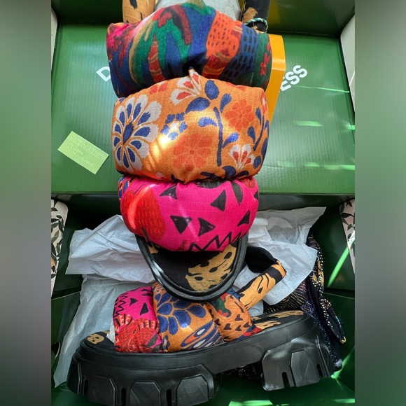 FARM Rio Brazil Scarf Mixed Prints Chunky Lug Shoes Puffy Sandals NWT BOX 11 43 - Picture 5 of 12